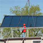 foto di installazione pannelli solari a Lodi