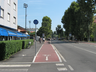 La pista ciclabile di Viale Pavia