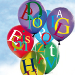 palloncini colorati con lettere alla rinfusa