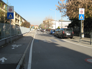 La pista ciclabile di Via Madre Cabrini
