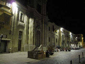 corso umberto illuminato