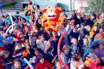 i bambini della scuola elementare Agnelli con mukko pallino