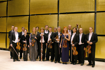 foto di gruppo dell'orchestra d'archi Wiener Concert-Verein