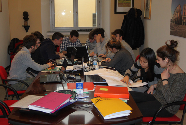 i ragazzi al lavoro