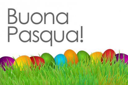 la scritta buona pasqua con prato e uova