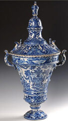 Un vaso della Ceramica Vecchia Lodi