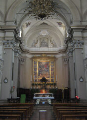 L'interno di Santa Maria del Sole