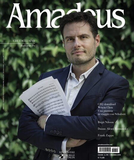 copertina della rivista Amadeus che ritrae Raffaele Pe